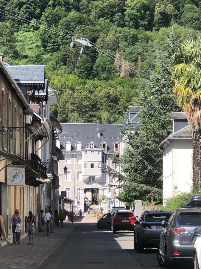 Апартаменты Luchon Loft De Charme Bagneres-de-Luchon Экстерьер фото